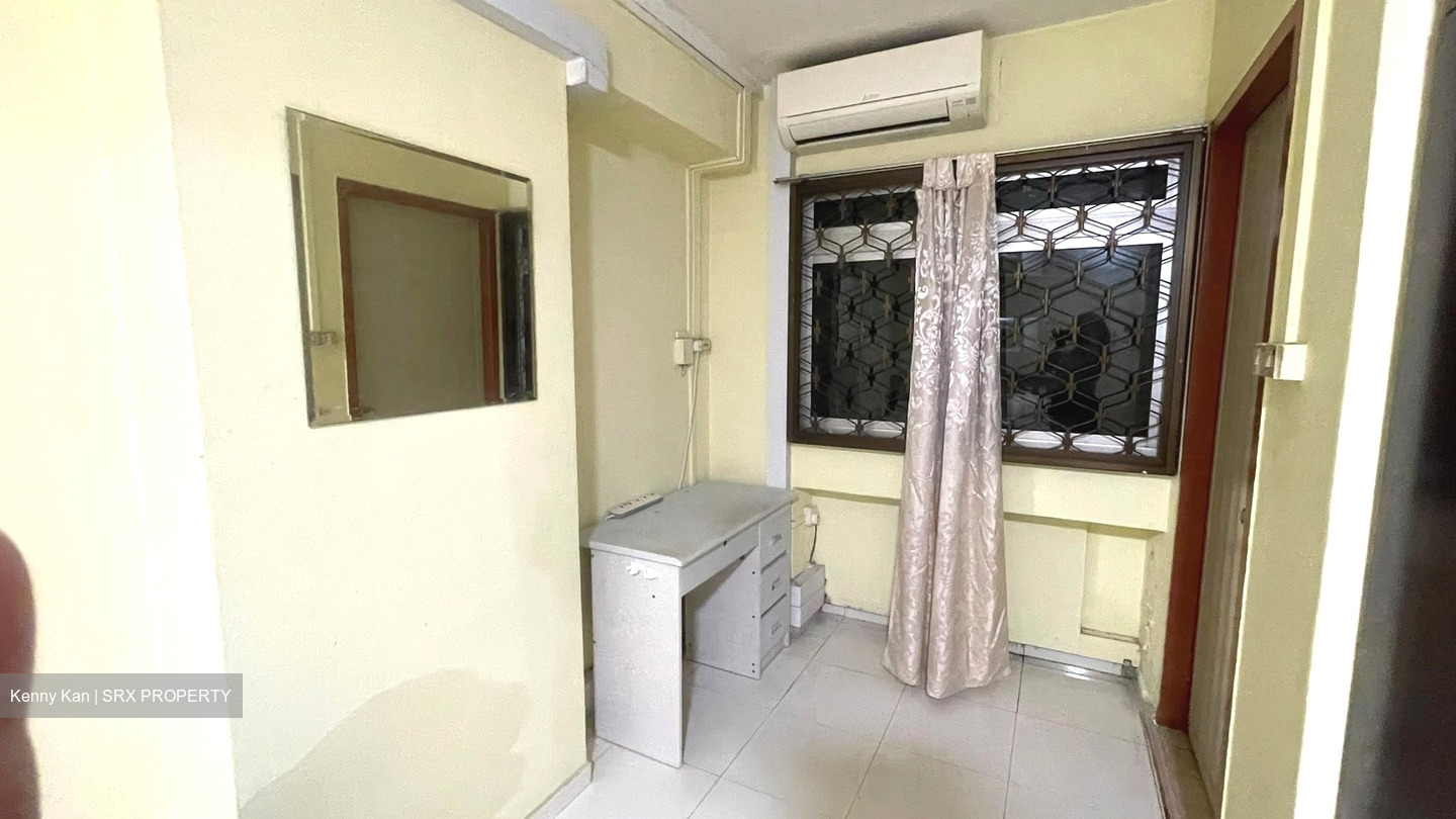 Blk 825 Jurong West Street 81 (Jurong West), HDB 5 Rooms #595898631